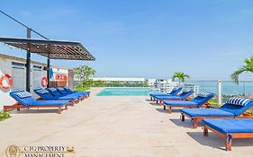 Martinique Cartagena - Apartamentos A Corta Caminata De Playa Azul